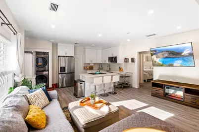 218 SW 7th Street, Dania Beach, FL 33004 - Photo 8