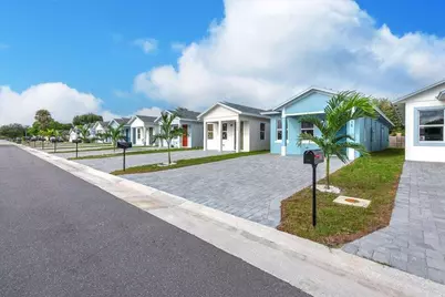 2647 Hiawatha Avenue, West Palm Beach, FL 33409 - Photo 2