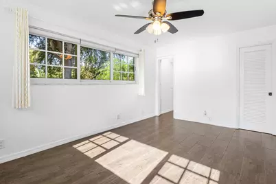 2100 NE 4th Avenue, Boca Raton, FL 33431 - Photo 18