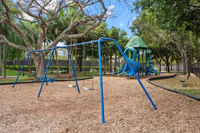 114 Lancaster Way, Royal Palm Beach, FL 33414 - Photo 32