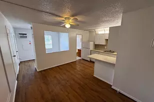 1021 SE Monterey Rd, Stuart, FL 34994 - Photo 2