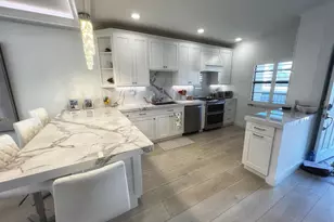 275 S Beach Rd, Tequesta, FL 33469 - Photo 2