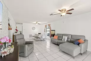 5388 Mendoza St, West Palm Beach, FL 33415 - Photo 6