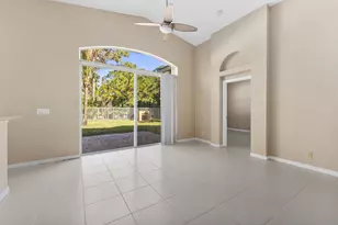 5627 Sunberry Cir, Fort Pierce, FL 34951 - Photo 10