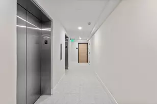 5460 N Ocean Dr, Singer Island, FL 33404 - Photo 48