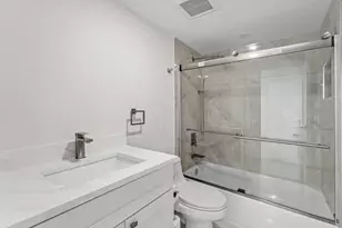 5460 N Ocean Dr, Singer Island, FL 33404 - Photo 12