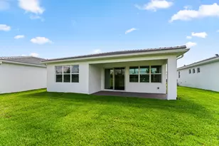 12056 SW Pantone St, Port Saint Lucie, FL 34987 - Photo 16