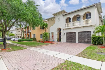 9195 Nugent Trail, West Palm Beach, FL 33411 - Photo 2