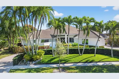 2410 Embassy Drive, West Palm Beach, FL 33401 - Photo 1
