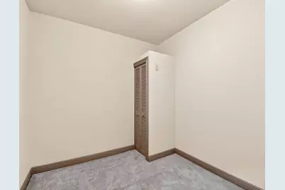 2410 Embassy Drive, West Palm Beach, FL 33401 - Photo 24