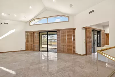 2410 Embassy Drive, West Palm Beach, FL 33401 - Photo 14