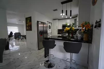 1765 W 41st Street #Unit 2d, Hialeah, FL 33012 - Photo 12