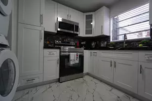 1765 W 41st St, Hialeah, FL 33012 - Photo 16