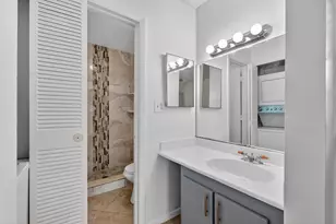 6001 Shaker Wood Cir, Tamarac, FL 33319 - Photo 20