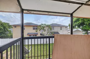6001 Shaker Wood Cir, Tamarac, FL 33319 - Photo 22