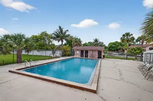 6001 Shaker Wood Cir, Tamarac, FL 33319 - Photo 24