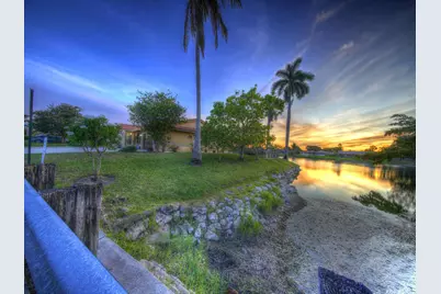 7625 Sunflower Drive, Margate, FL 33063 - Photo 36