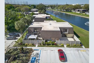 7811 78th Way, West Palm Beach, FL 33407 - Photo 2