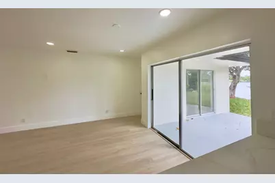 6811 NW 32nd Avenue, Fort Lauderdale, FL 33309 - Photo 10