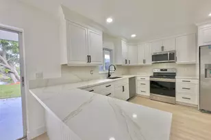 6811 NW 32nd Ave, Fort Lauderdale, FL 33309 - Photo 8