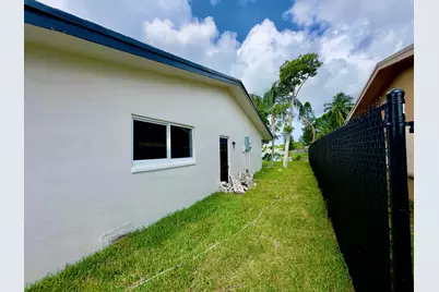 6811 NW 32nd Avenue, Fort Lauderdale, FL 33309 - Photo 8