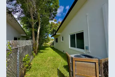 6811 NW 32nd Avenue, Fort Lauderdale, FL 33309 - Photo 4