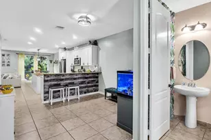 7758 SW 52nd Pl, Davie, FL 33328 - Photo 6