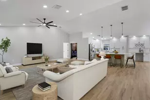 12692 169th Ct N, Jupiter, FL 33478 - Photo 2