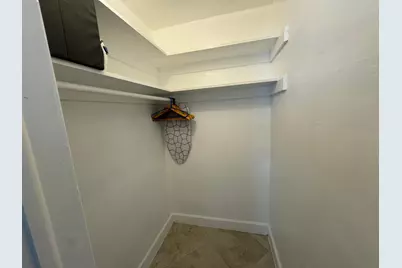 805 NE 23rd Drive, Wilton Manors, FL 33305 - Photo 10