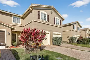 2245 Portsmouth Ln, Port Saint Lucie, FL 34953 - Photo 2