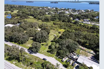 4104 Mariner Oaks Way, Fort Pierce, FL 34946 - Photo 2