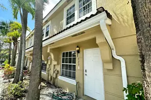 420 SW 122nd Ave, Pembroke Pines, FL 33025 - Photo 2