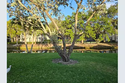 1320 NW 82nd Avenue, Plantation, FL 33322 - Photo 2