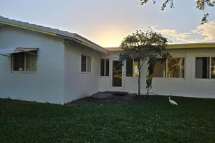 1320 NW 82nd Ave, Plantation, FL 33322 - Photo 10