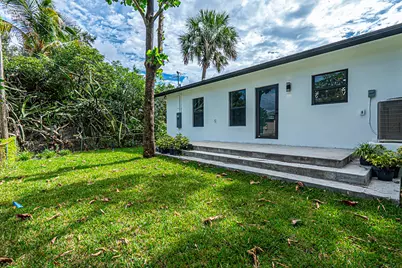 2725 NW 7th Street, Fort Lauderdale, FL 33311 - Photo 12