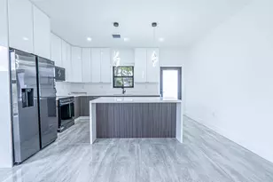 2725 NW 7th St, Fort Lauderdale, FL 33311 - Photo 22