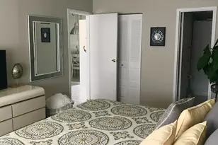 1010 Country Club Dr, Margate, FL 33063 - Photo 8