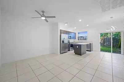 2739 SE 17th Street, Homestead, FL 33035 - Photo 1