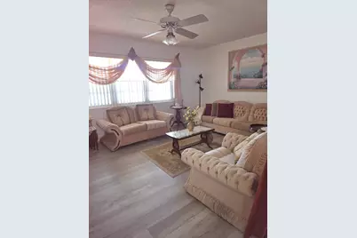 45 Easthampton B, West Palm Beach, FL 33417 - Photo 4