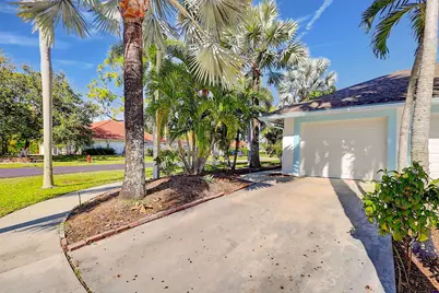 1176 Staghorn Street, Wellington, FL 33414 - Photo 26