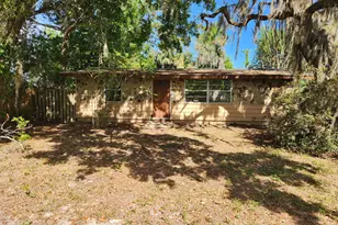 2319 S Summerlin Ave, Sanford, FL 32771 - Photo 1