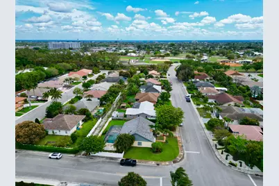 1740 22nd Avenue N, Lake Worth Beach, FL 33460 - Photo 10