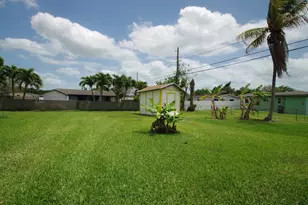 22315 SW 108th Ct, Miami, FL 33170 - Photo 20