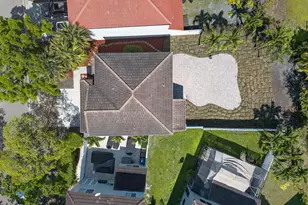 191 NW 118th Dr, Coral Springs, FL 33071 - Photo 38