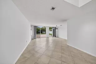 191 NW 118th Dr, Coral Springs, FL 33071 - Photo 6