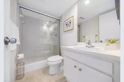 575 Oaks Lane #1009, Pompano Beach, FL 33069 - Photo 24