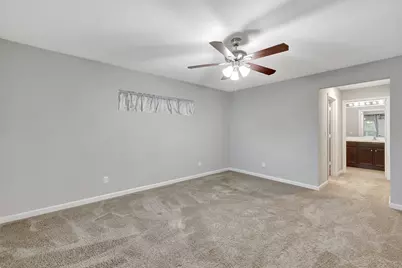577 NW Floresta Drive, Port Saint Lucie, FL 34983 - Photo 12