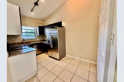 11211 Royal Palm Boulevard, Coral Springs, FL 33065 - Photo 4