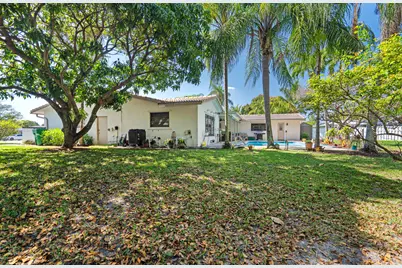 8619 NW 26th Court, Coral Springs, FL 33065 - Photo 16