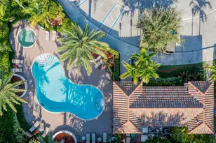 5636 NW 58th Ln, Tamarac, FL 33319 - Photo 6